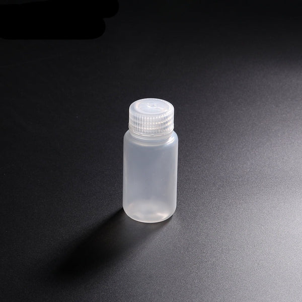Wide mouth bottles with screw cap, Plastic PP, capacity 4 ml to 2.000 ml Laborxing